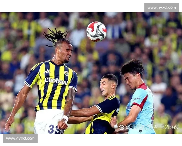 土媒:费内巴切正式接触皇马老将,穆里尼奥锁定巴斯克斯 土媒:费内巴切正式接触皇马老将,穆里尼奥锁定巴斯克斯