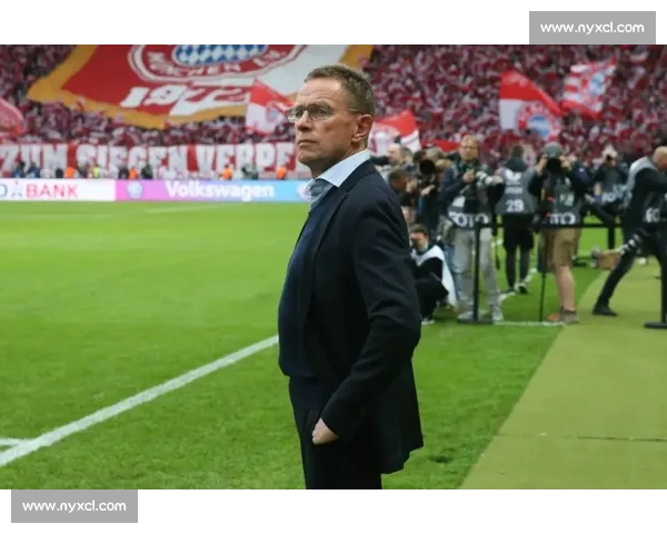 比塞克强硬回应转会传闻：专注当下，让流言随风而散